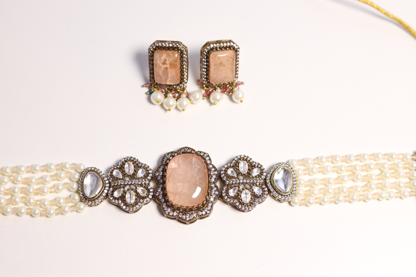 Zeenat Quartz Choker