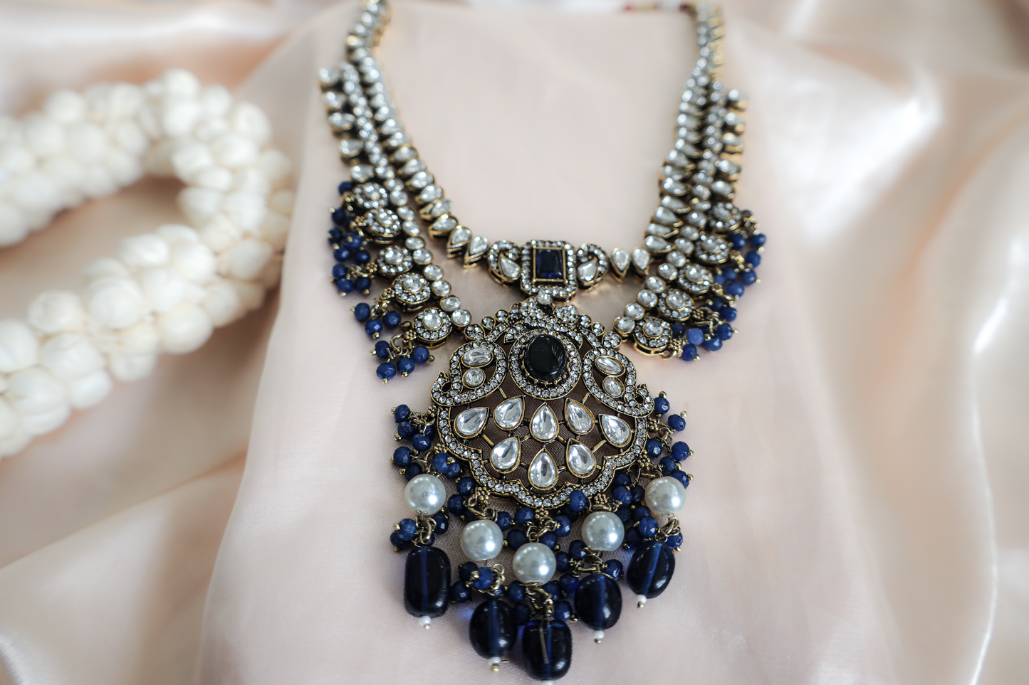 Tara Midnight Kundan Necklace Set