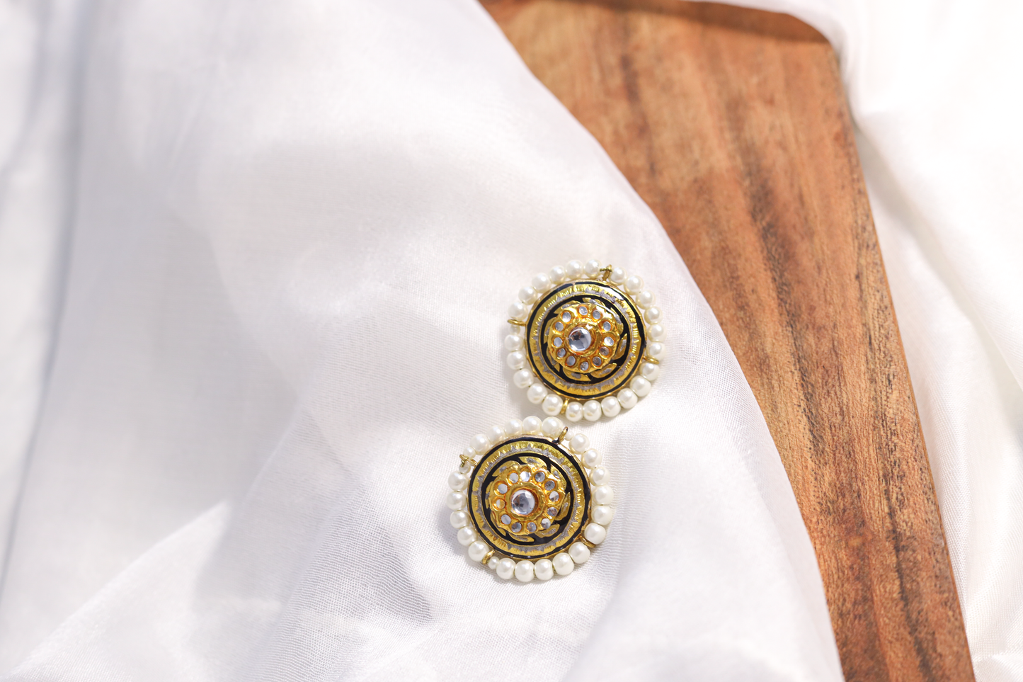 Swati Gold Pearl Choker