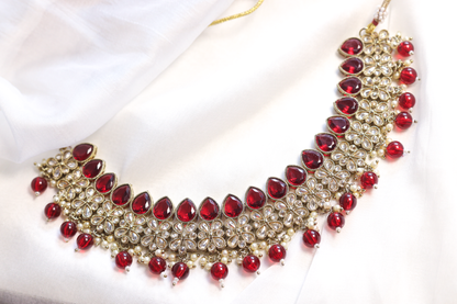 Gauri Kundan Choker Set
