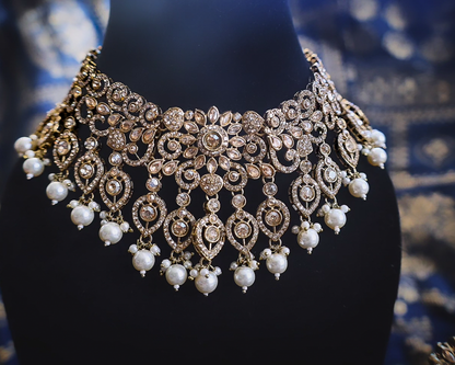 Noor Choker Set
